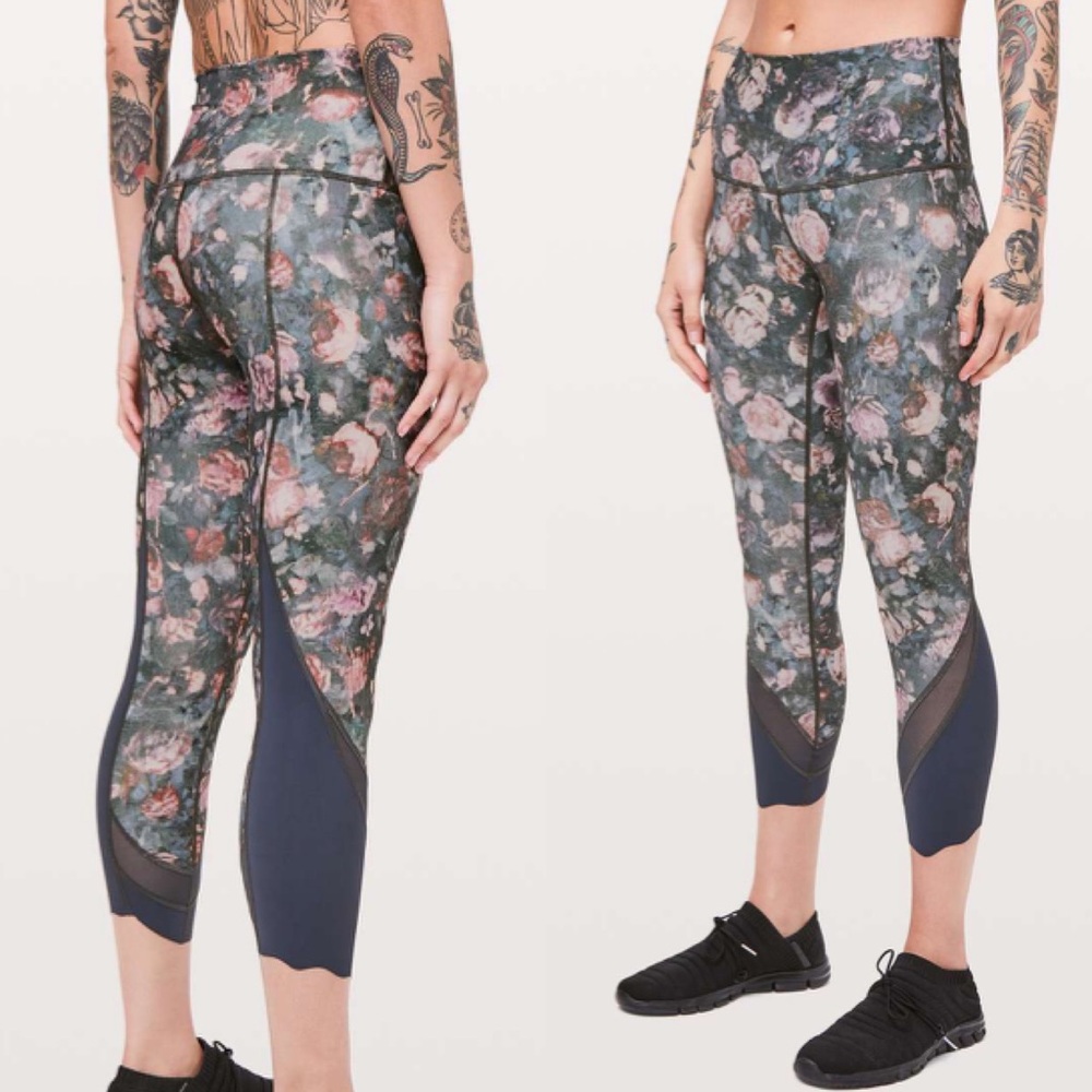 NWOT Lululemon Wunder Under Crop High Rise Scallop